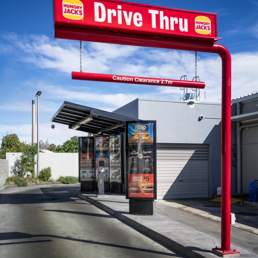 a0EOn000006YU9t-Mount-Isa-8